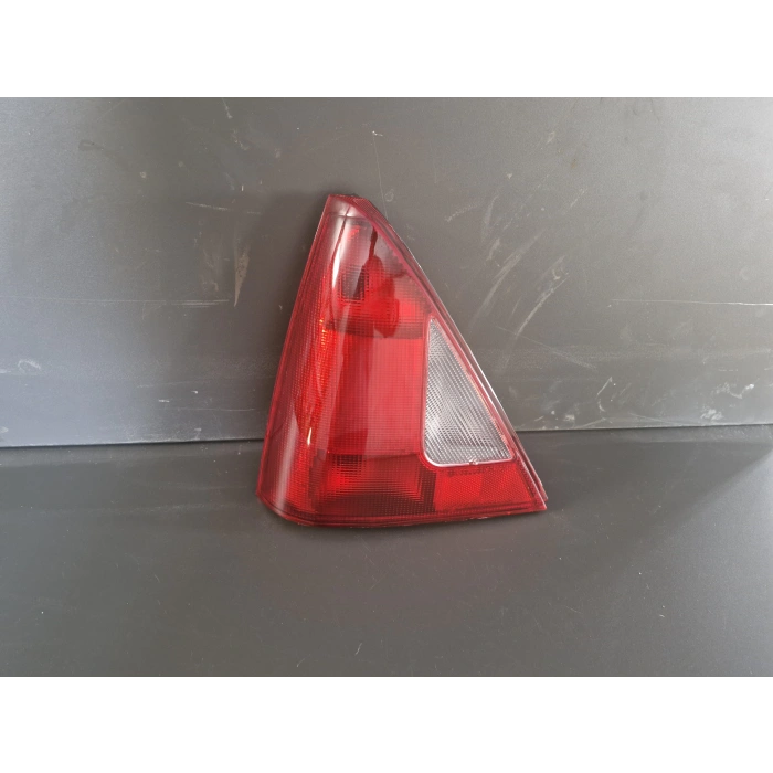 DACİA SOLENZA SOL ARKA STOP LAMBASI SIFIR 2004-2007