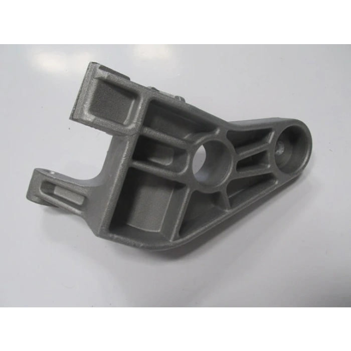 FIAT ALBEA- 05/13; MOTOR TAKOZU BAĞLANTI KULAĞI 1.3CC