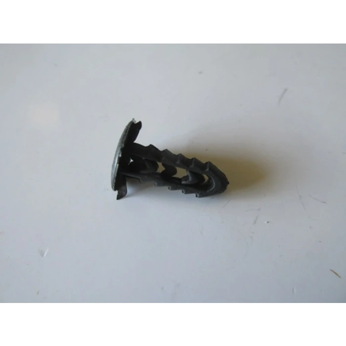 FIAT DOBLO- 06/10; ÖN ÇAMURLUK DAVLUMBAZI KLİPSİ