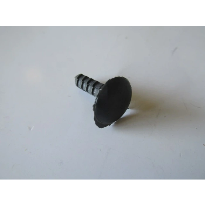 FIAT DOBLO- 06/10; ÖN ÇAMURLUK DAVLUMBAZI KLİPSİ