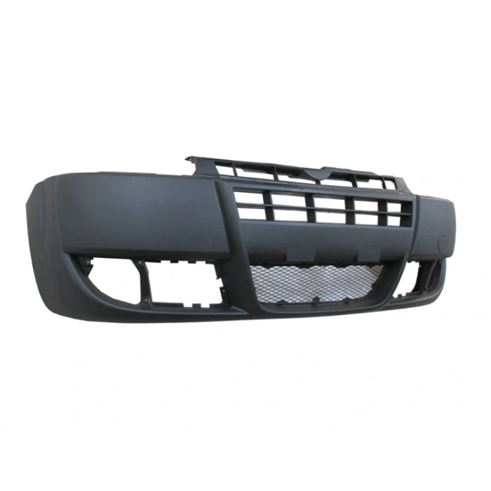 FIAT DOBLO- 06/10; ÖN TAMPON SİYAH (SİS DELİKLİ/PANJURU İLE BİRLİKTE ÇEKİ DEMİR KAPAKLI)