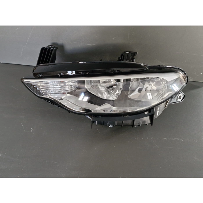 FİAT EGEA SOL ÖN FAR SIFIR KROM ZEMİN 2015-2020