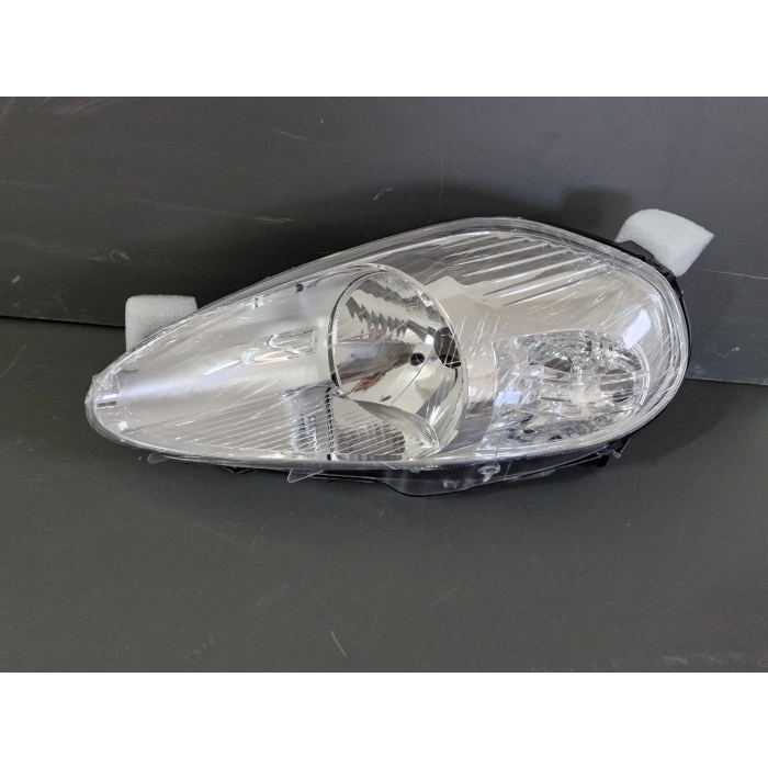 FİAT GRANDE PUNTO SOL ÖN FAR MOTORLU MOR SOKET SIFIR 2008-2011