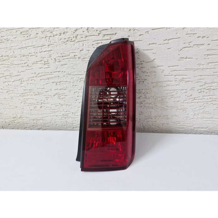 FIAT İDEA SAĞ ARKA STOP LAMBASI SIFIR 2004-2006