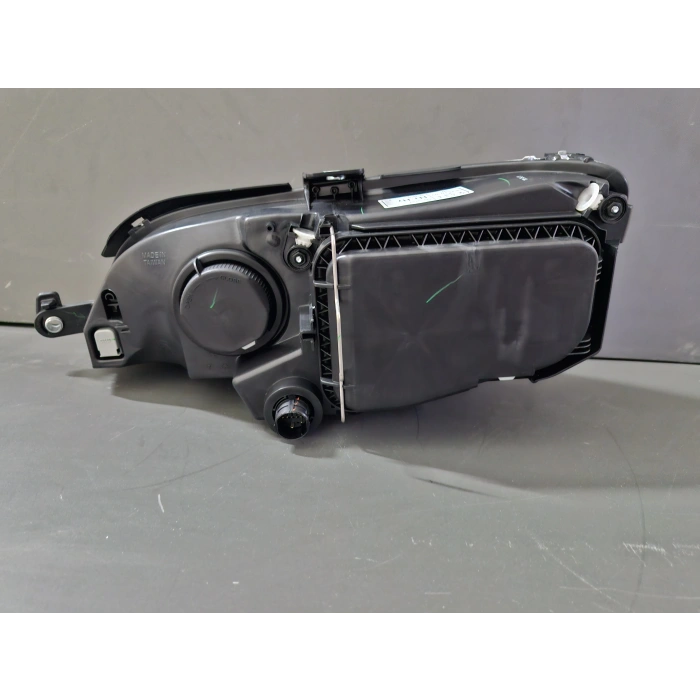 FİAT İDEA SAĞ ÖN FAR SİSLİ MOTORLU SARI SİNYALLİ SIFIR 2003-2006