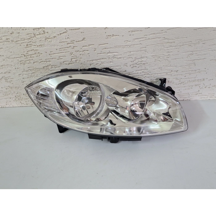 FİAT LİNEA SAĞ ÖN FAR SIFIR 2007-2018