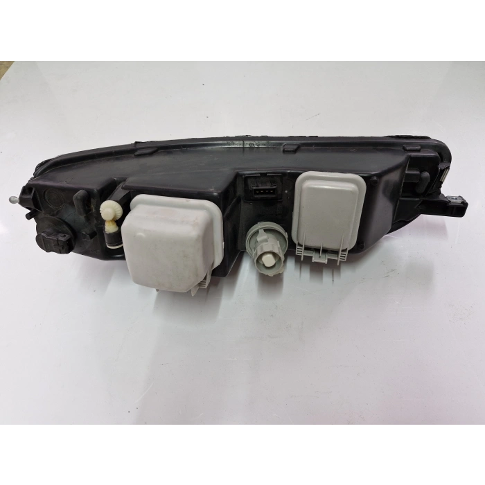 FİAT MAREA BRAVA SAĞ ÖN FAR ÇİZGİSİZ CAM 1996-2002