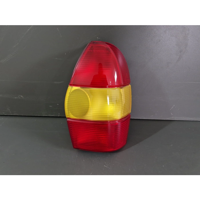 FİAT PALİO STATİON WAGON SAĞ ARKA STOP LAMBASI MAKO 1999-2001