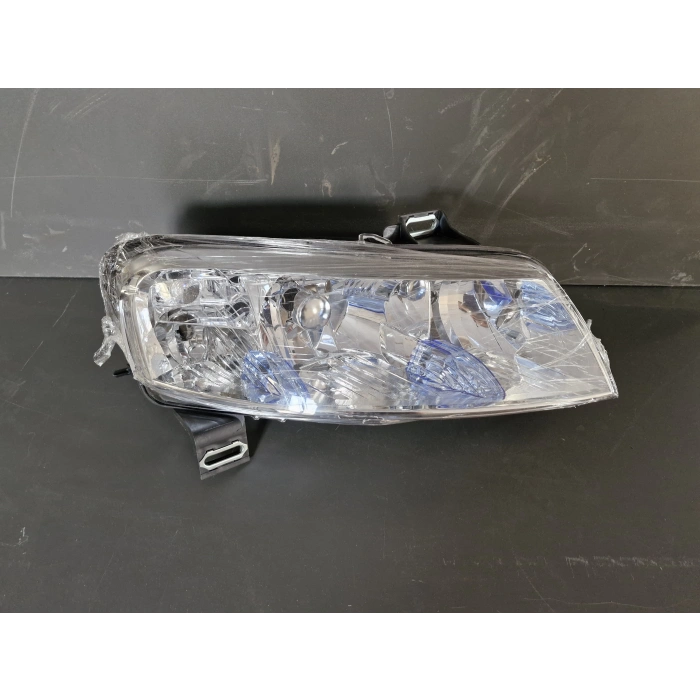 FİAT STİLO SAĞ ÖN FAR MOTORLU SIFIR 2001-2007