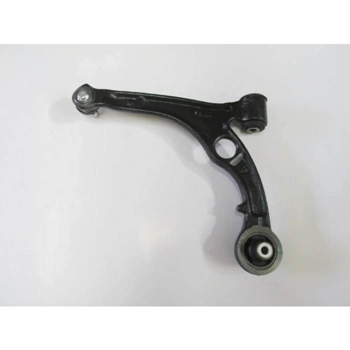 FIAT STILO- 03/06; ÖN ALT TABLA SAĞ ROTİLLİ/BURÇLU (SALINCAK) (14,5mm) (SH)