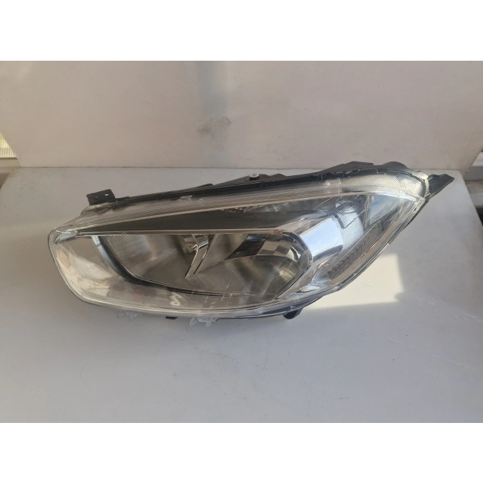 FORD COURİER SOL ÖN FAR KROM MOTORLU SIFIR AYARINDA 2014-2018