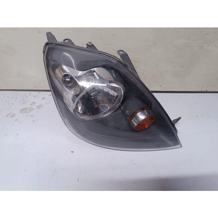 FORD FİESTA SAĞ ÖN FAR 2005-2008 SIFIR AYARINDA