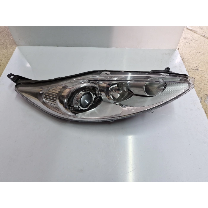 FORD FİESTA SAĞ ÖN FAR MERCEKLİ MOTORLU 2008-2012 SIFIR AYARINDA