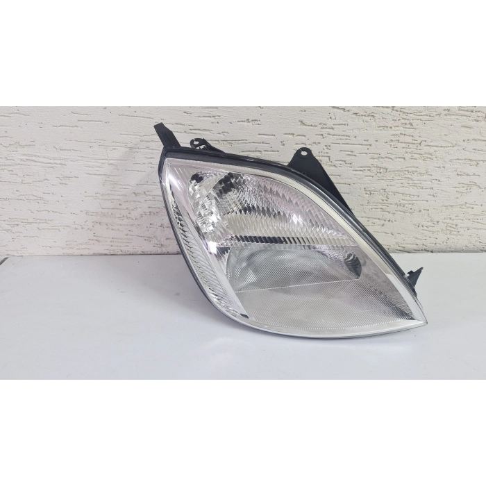 FORD FİESTA SAĞ ÖN FAR MOTORLU SIFIR 2002-2006