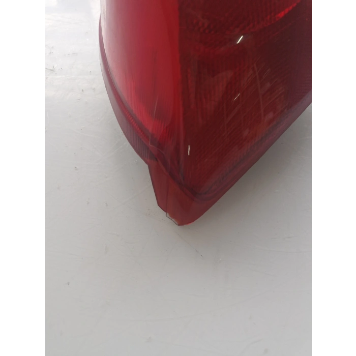 FORD FİESTA SOL ARKA STOP LAMBASI ÇIKMA 1995-1999