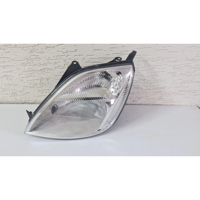 FORD FİESTA SOL ÖN FAR MOTORLU SIFIR 2002-2006