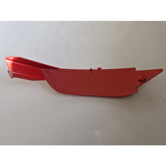 FORD FİESTA TAMPON SAĞ ARKA REFLEKTÖRÜ SIFIR 2008-2016