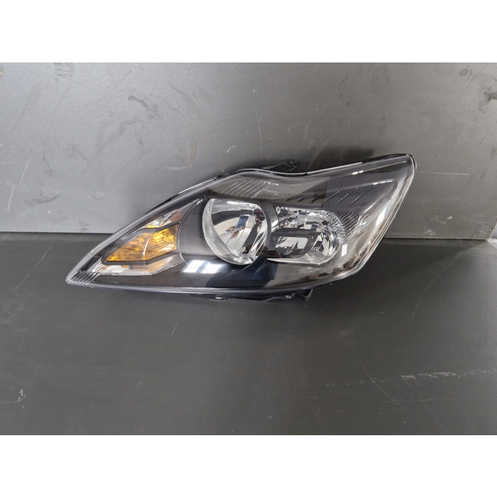 FORD FOCUS 2.5 SOL ÖN FAR SİYAH ZEMİN SIFIR 2008 2009 2010