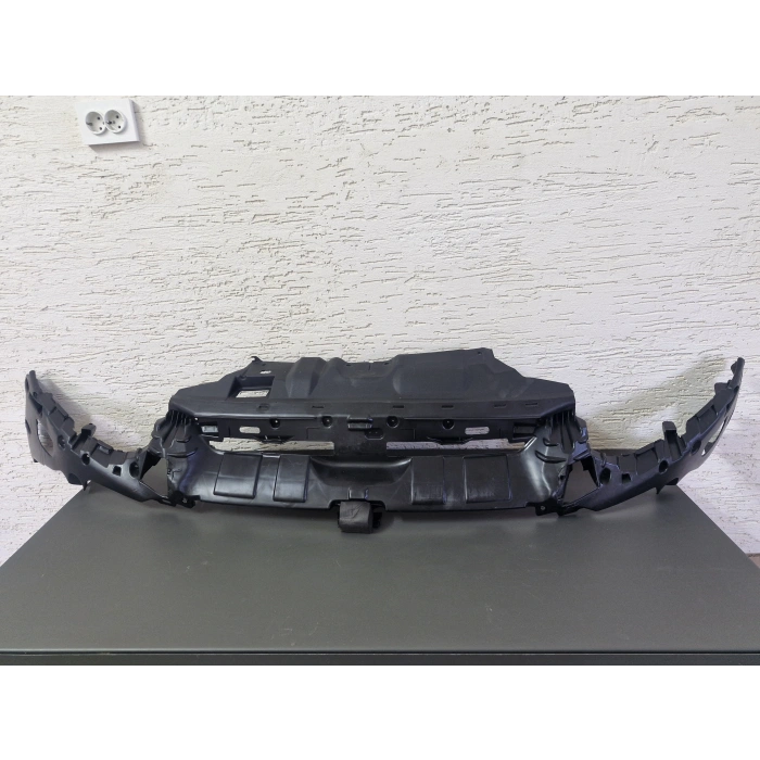 FORD FOCUS ÖN TAMPON BRAKETİ ORTA 2011-2014 SIFIR AYARINDA