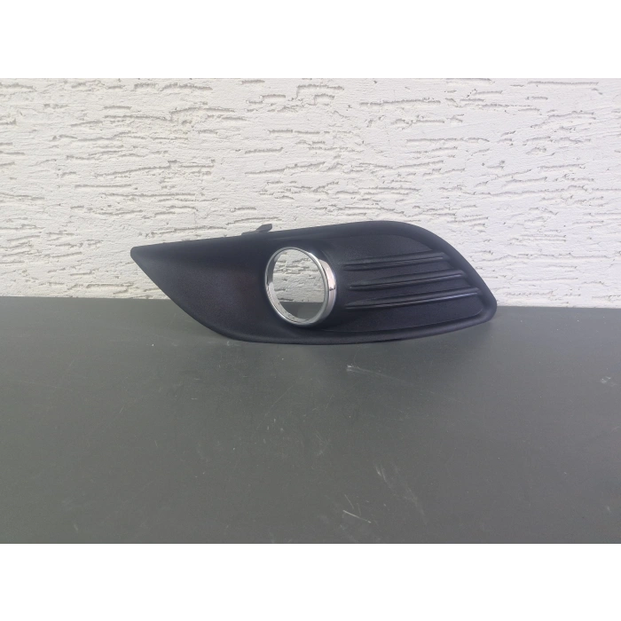 FORD FOCUS SOL ÖN SİS KAPAĞI NİKELAJLI SIFIR 2008-2011
