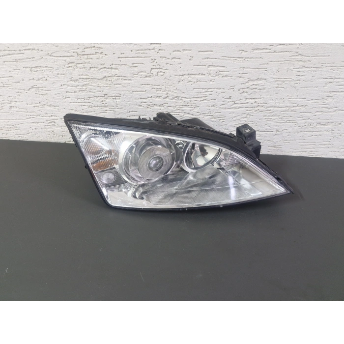 FORD MONDEO ZENON SAĞ ÖN FAR ORJİNAL ÇIKMA 2000-2007