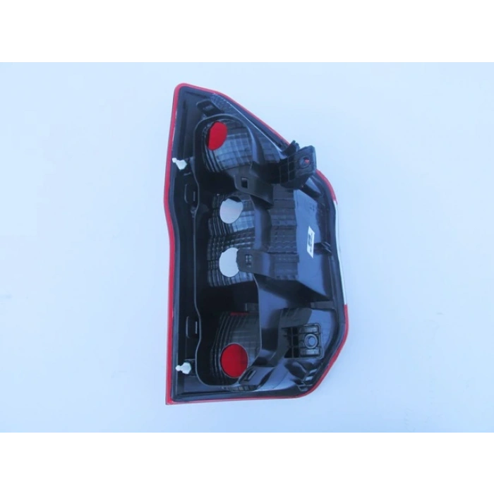 FORD TOURNEO COURIER- 18/23; STOP LAMBASI SAĞ KIRMIZI/BEYAZ (MARS) (E MARKLI)