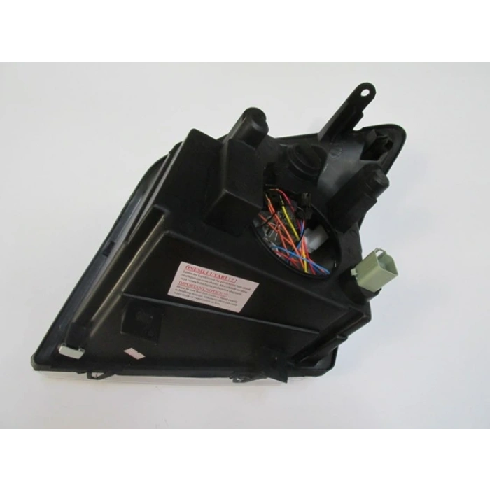 FORD TRANSIT CONNECT- 09/14; FAR LAMBASI SAĞ ELEKTRİKLİ/MOTORLU (H4)7FİŞLİ (AYFAR) (E MARKLI)