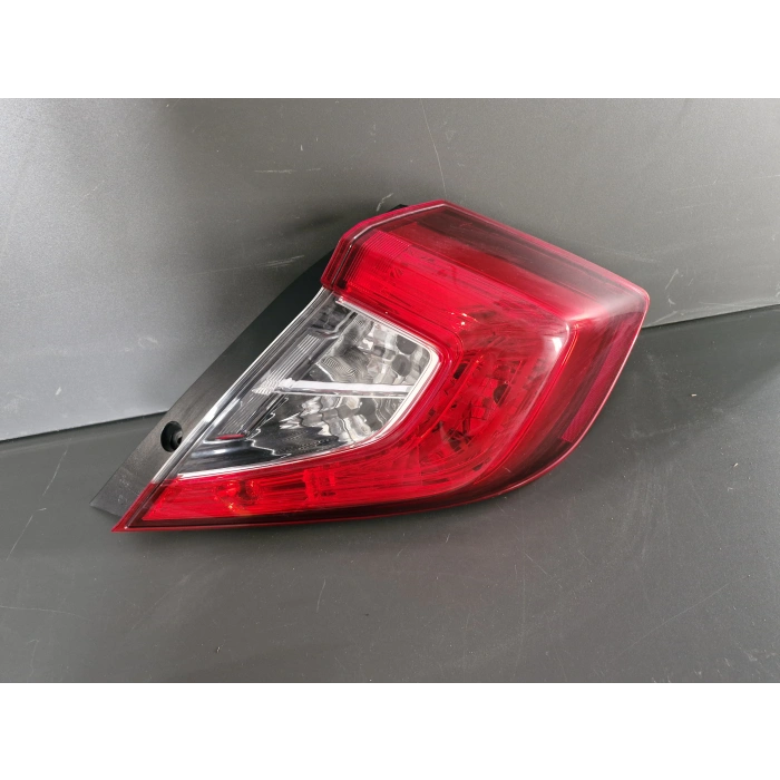 HONDA CİVİC FC5 SAĞ ARKA STOP LAMBASI ORJİNAL HATASIZ 2016-2019