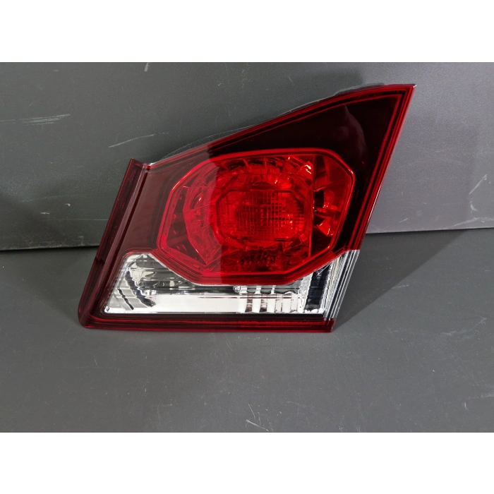 HONDA CİVİC SAĞ ARKA İÇ BAGAJ STOP LAMBASI SIFIR 2009-2011