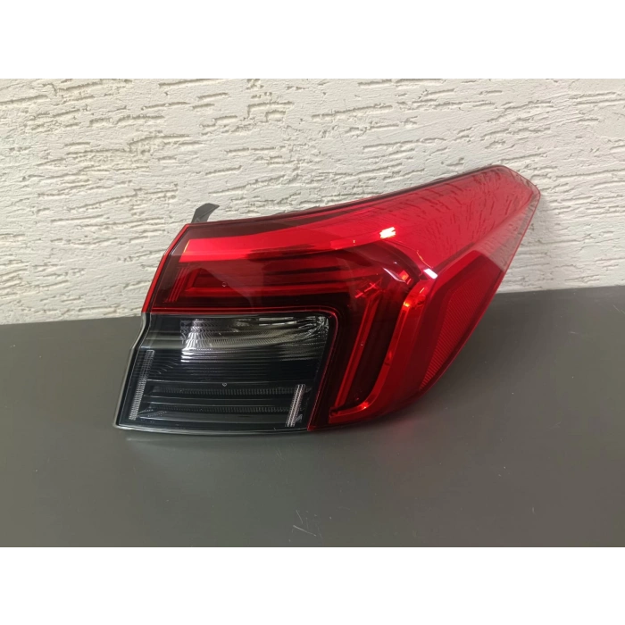 HONDA CİVİC SAĞ STOP LAMBASI LEDLİ 2021-2024