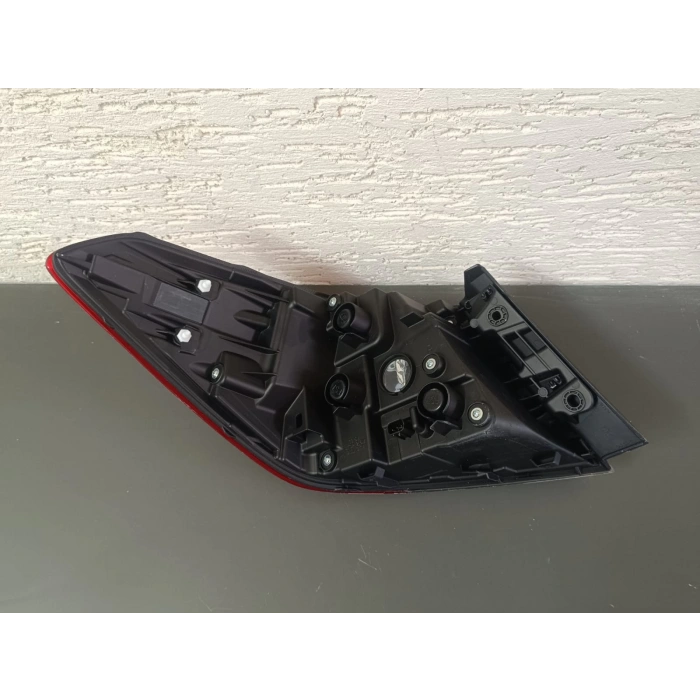 HONDA CİVİC SAĞ STOP LAMBASI LEDLİ 2021-2024