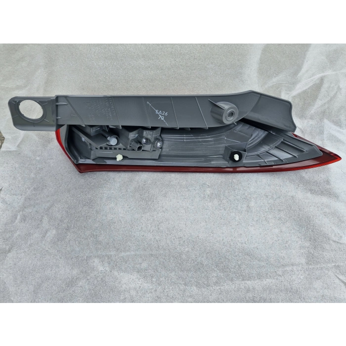 HONDA CRV SOL ARKA ÜST STOP LAMBASI LEDLİ ORJİNAL 2013-2018