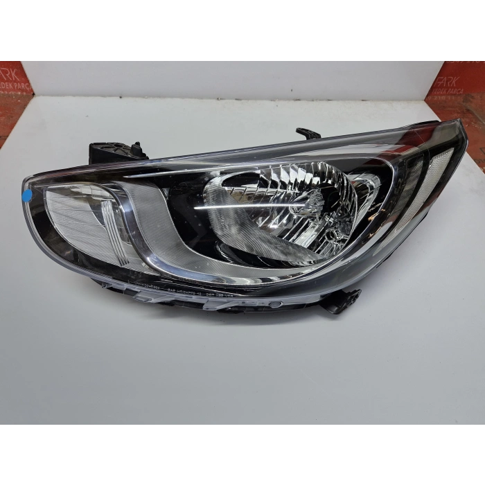 HYUNDAİ ACCENT BLUE SOL ÖN FAR 2010- SIFIR AYARINDA