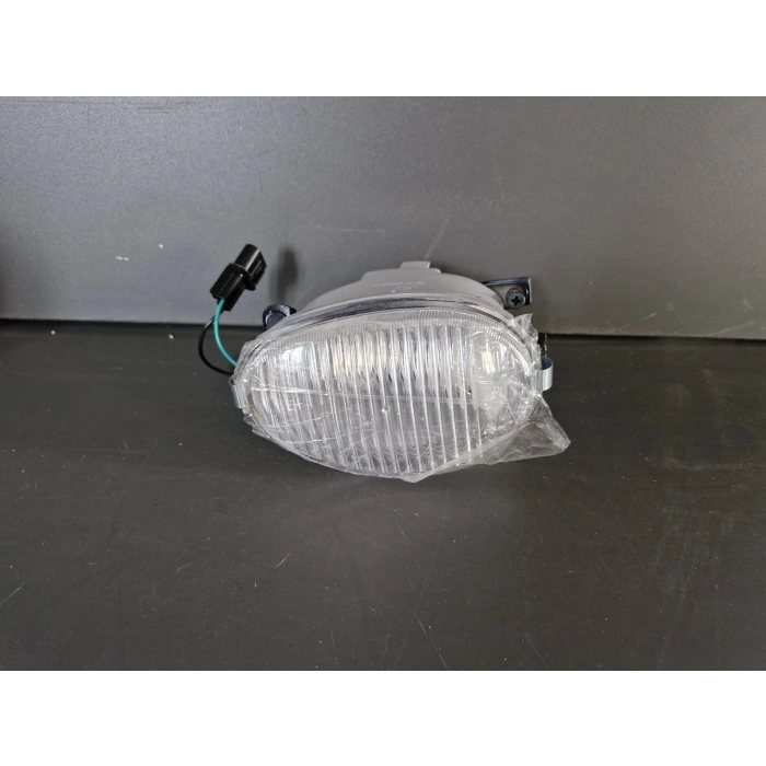 HYUNDAİ ACCENT SAĞ SİS FARI LAMBASI BEYAZ SIFIR 1998-2000