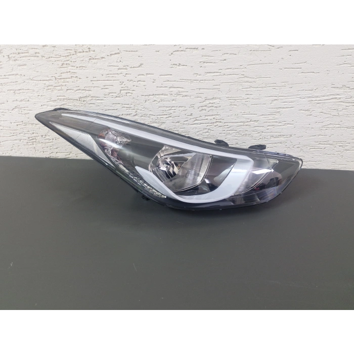 HYUNDAİ ELANTRA SAĞ ÖN FAR LEDSİZ SIFIR 2014-2016