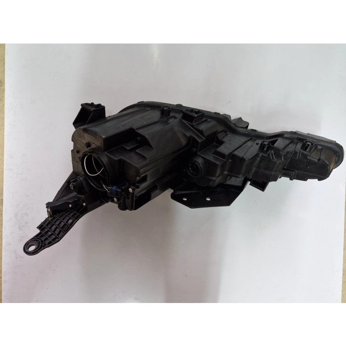 HYUNDAİ ELANTRA SAĞ ÖN FAR SIFIR AYARINDA 2018-2021