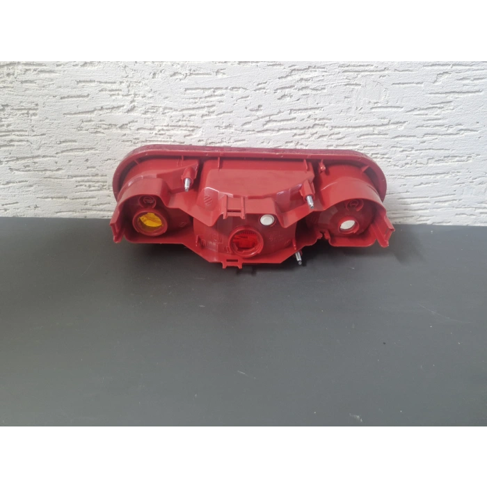 HYUNDAİ H100 KAMYONET SAĞ ARKA STOP LAMBASI DUYSUZ SIFIR 2004-2007