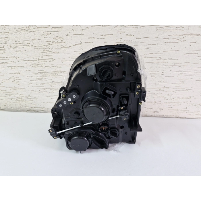 HYUNDAİ H100 KAMYONET SAĞ ÖN FAR MANUEL SIFIR 2021-2022