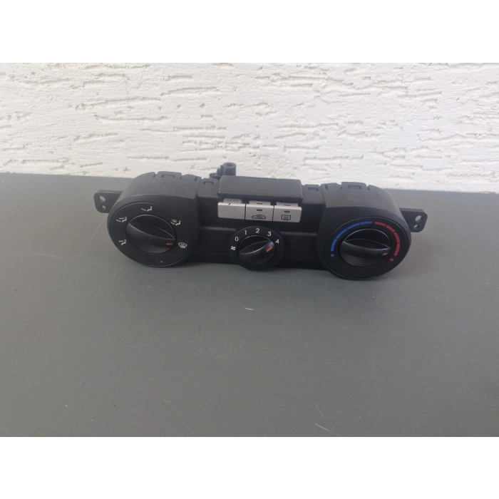 HYUNDAİ İ20 KALORİFER KLİMA KONTROL PANELİ ORJİNAL