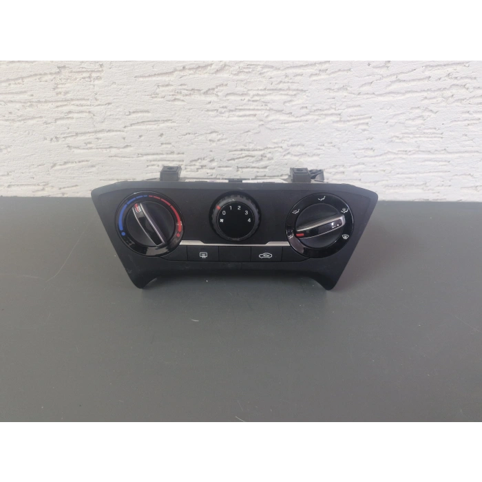 HYUNDAİ İ20 KLİMA KONTROL PANELİ ORJİNAL