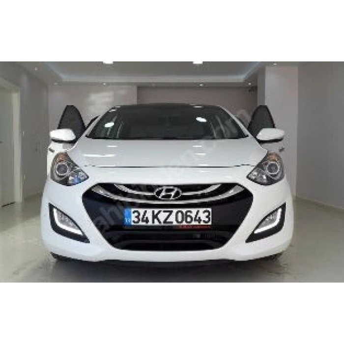 HYUNDAI I30- 12/16; ARAÇ BİLGİLERİ VE RESİMLERİ