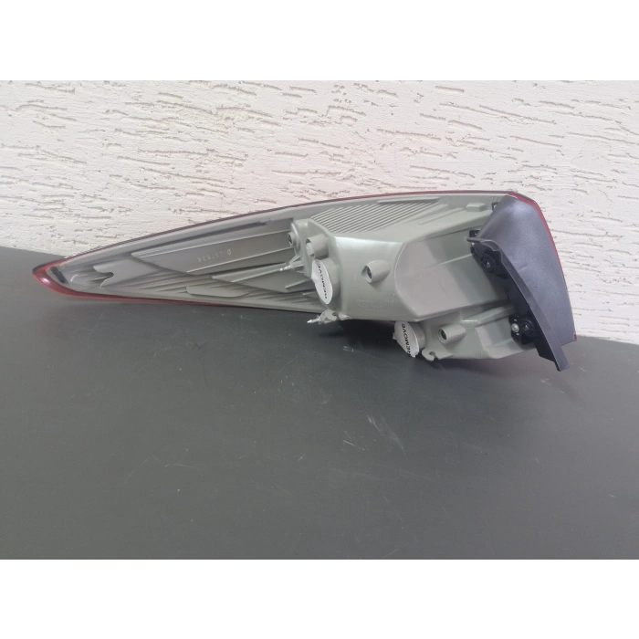 HYUNDAİ İX35 SAĞ ARKA STOP LAMBASI ÇİFT DAMLALI DUYSUZ SIFIR 2011--2015