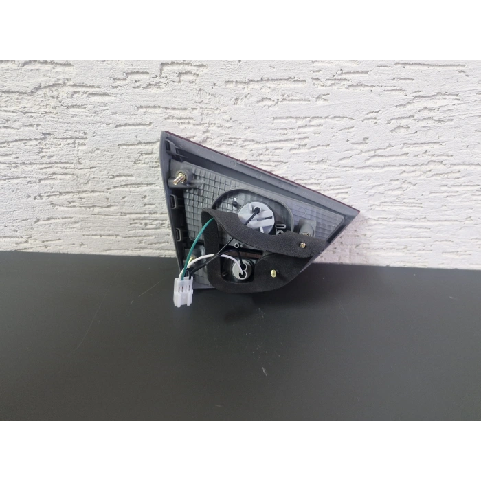 HYUNDAİ İX35 SAĞ İÇ BAGAJ STOP LAMBASI SIFIR 2011-2015