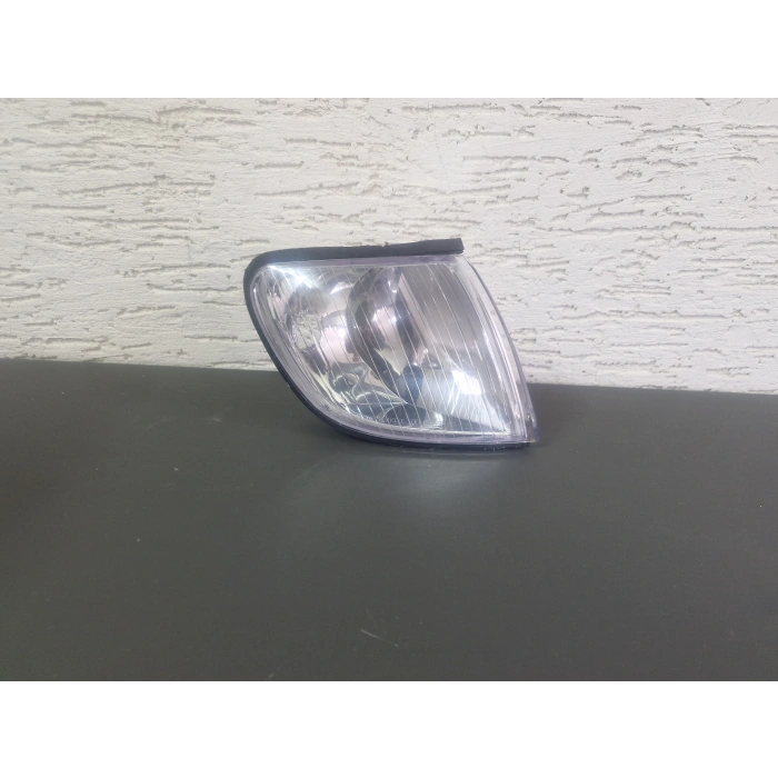 HYUNDAİ STAREX SAĞ ÖN FAR SİNYALİ DUYSUZ SIFIR 2001-2007