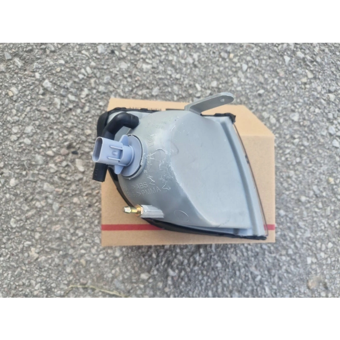 HYUNDAİ STAREX SOL ÖN FAR SİNYALİ DUYLU SIFIR 1997-2000