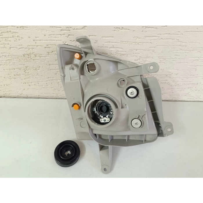 ISIZU D-MAX SOL ÖN FAR MOTORSUZ SIFIR MERCEKSİZ 2007-2012