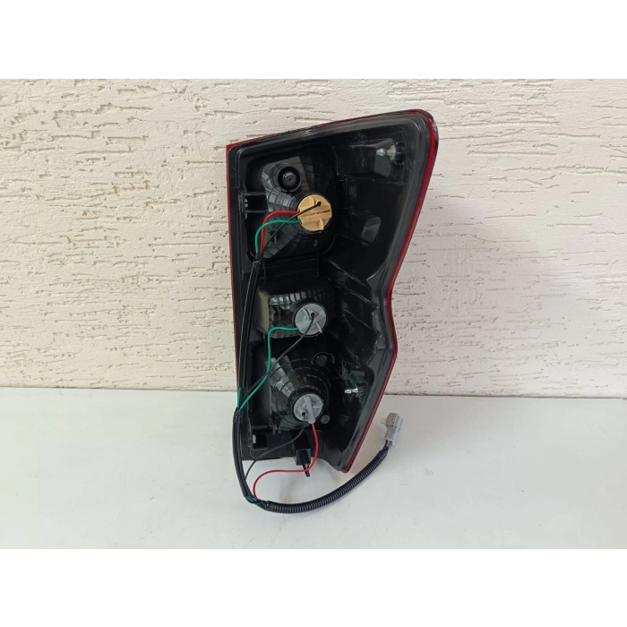 İSUZU D-MAX SOL ARKA STOP LAMBASI SIFIR 2020-2021