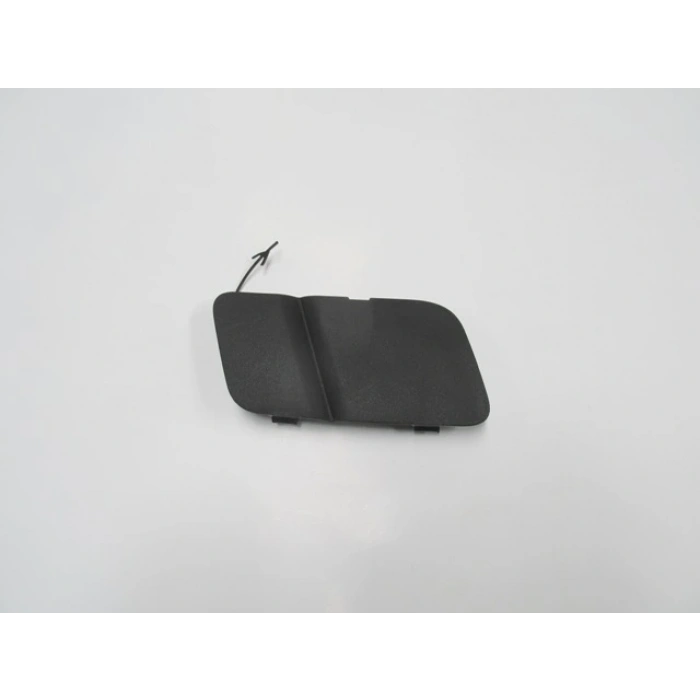 IVECO DAILY- 12/14; ÖN TAMPON ÇEKİ DEMİRİ KAPAĞI ALT SAĞ (TW)