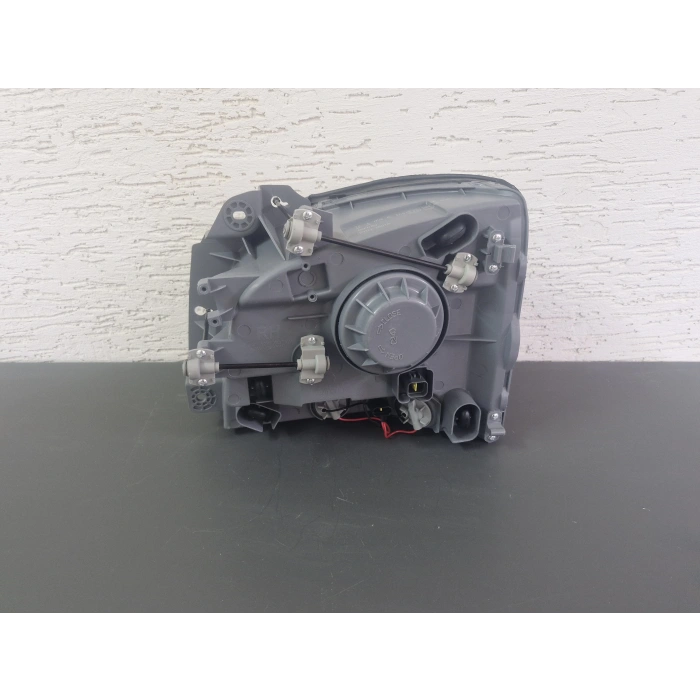 KİA BONGO SAĞ ÖN FAR MANUEL SIFIR 2001-2003