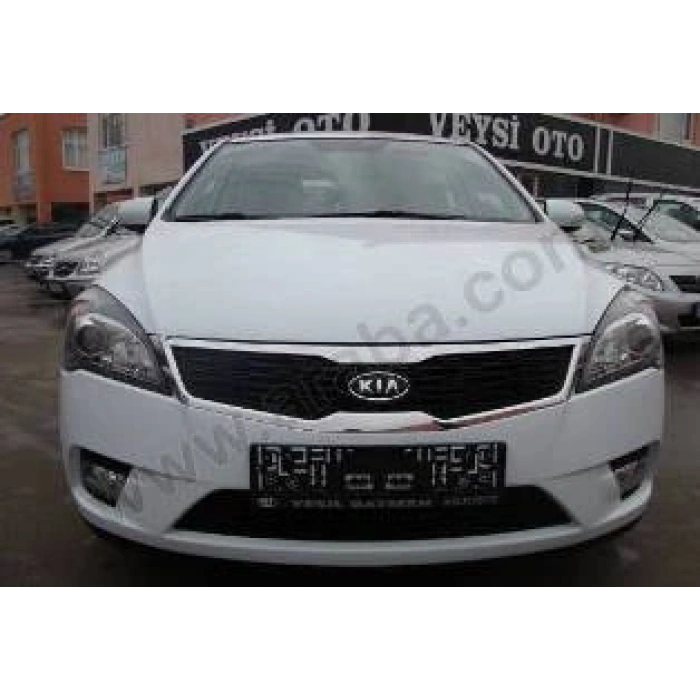 KIA CEED- 10/11; ARAÇ BİLGİLERİ VE RESİMLERİ